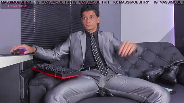 massimo g online show from May 2026 11:47:01 AM