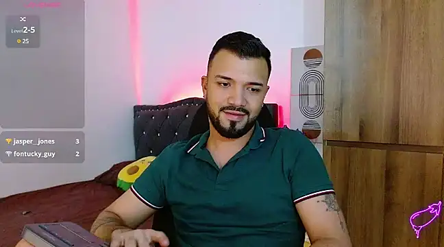 mathew vidal1 online show from December 2024 06:43:01 AM