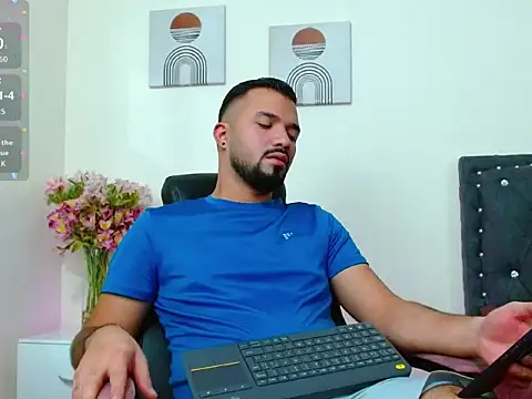 Snapshot of mathew_vidal1 chatting on April 2026 04:14:02 AM mathew vidal1 online show from April 2026 04:14:02 AM