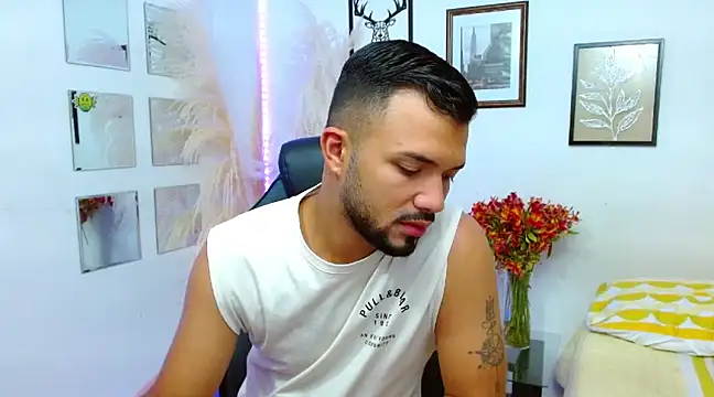 mathew vidal1 online show from February 2025 01:04:01 AM