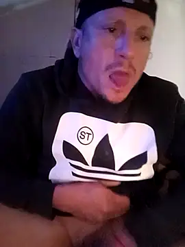 pauloandres online show from April 2026 01:35:02 PM