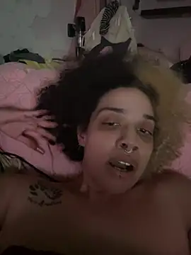 Snapshot of SleepingBeautyBabyGirll chatting on June 2026 02:34:02 PM SleepingBeautyBabyGirll online show from June 2026 02:34:02 PM