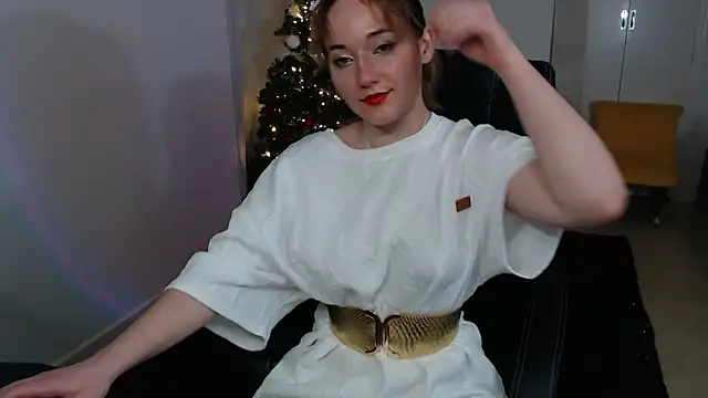 Crystal-dreamt online show from November 2025 10:05:01 AM