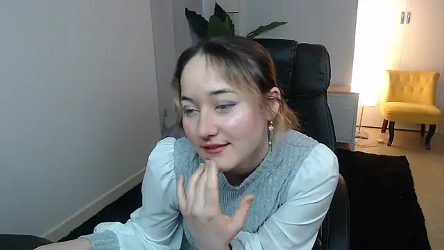 Crystal-dreamt online show from February 2026 10:26:02 AM