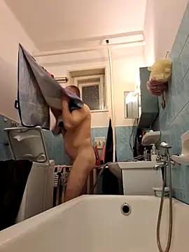 BlondeMisi online show from April 2026 07:31:01 PM