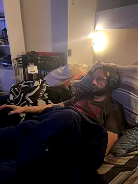 Helly069 online show from November 2025 01:37:01 PM