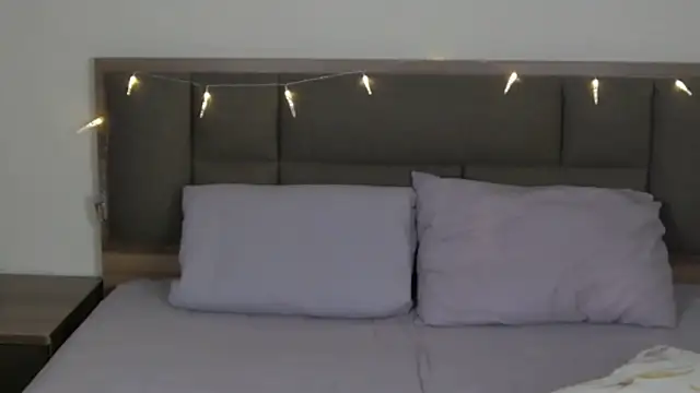 Snapshot of sinthiaroze chatting on March 2025 04:22:01 PM sinthiaroze online show from March 2025 04:22:01 PM