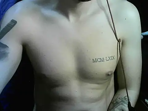 AlejoColombia online show from February 2026 08:20:02 PM