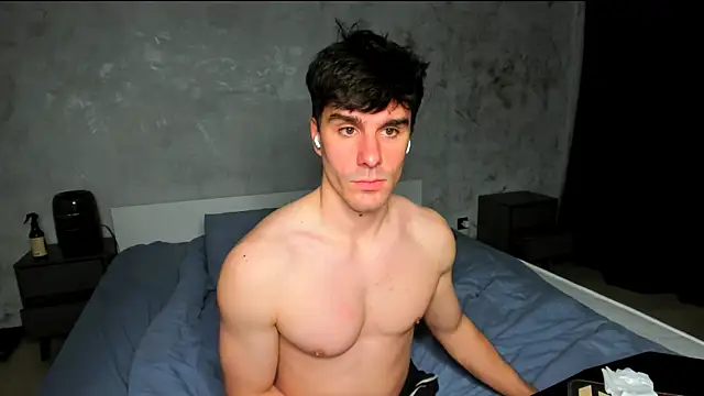 Snapshot of sam_huston chatting on May 2026 09:45:01 PM sam huston online show from May 2026 09:45:01 PM