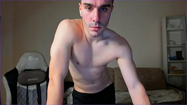 Snapshot of sam_huston chatting on November 2025 10:10:02 PM sam huston online show from November 2025 10:10:02 PM