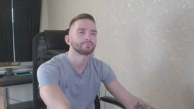 Marselle Laker online show from February 2025 06:51:02 AM