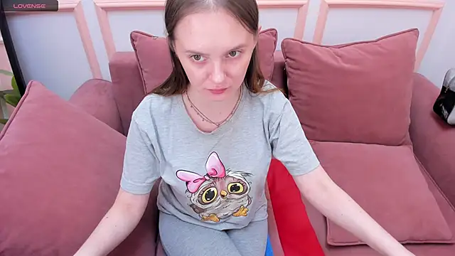 JannaVerdi  online show from October 2025 06:35:02 AM