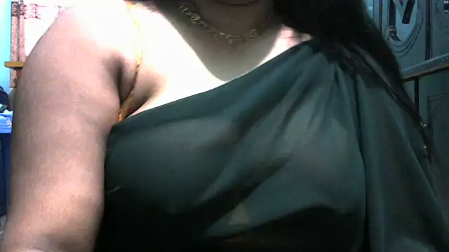 Snapshot of Bengalisexygirl chatting on October 2025 01:48:04 AM Bengalisexygirl online show from October 2025 01:48:04 AM