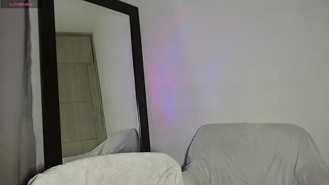 Snapshot of cristal_sexybody chatting on March 2025 03:22:02 AM cristal sexybody online show from March 2025 03:22:02 AM