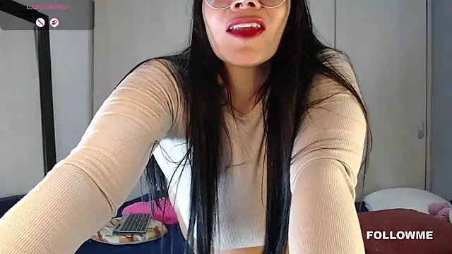 cristal sexybody online show from May 2026 07:28:01 AM