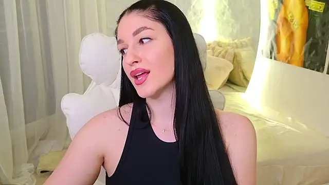 moniqque online show from March 2026 05:36:01 PM