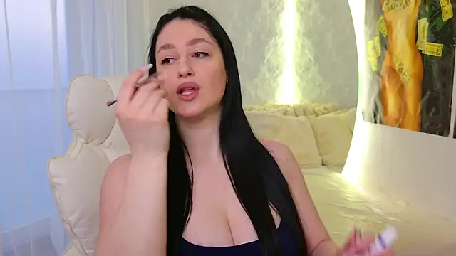 moniqque online show from March 2026 04:59:02 AM