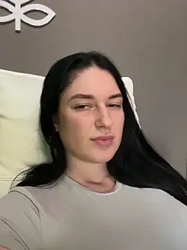 moniqque online show from October 2025 01:34:01 PM