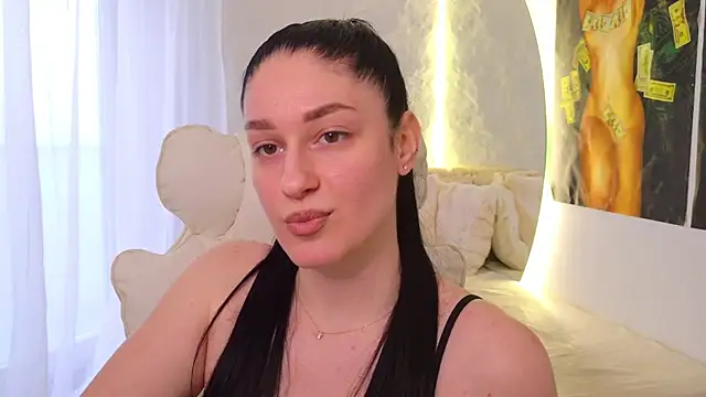 moniqque online show from April 2026 02:10:02 PM