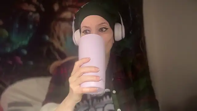 FRRANNKIE online show from March 2026 06:53:01 AM