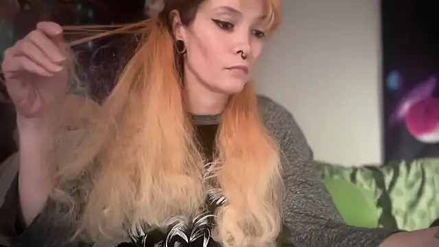 FRRANNKIE online show from March 2026 02:38:02 AM