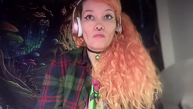 Snapshot of FRRANNKIE chatting on January 2026 01:29:02 PM FRRANNKIE online show from January 2026 01:29:02 PM