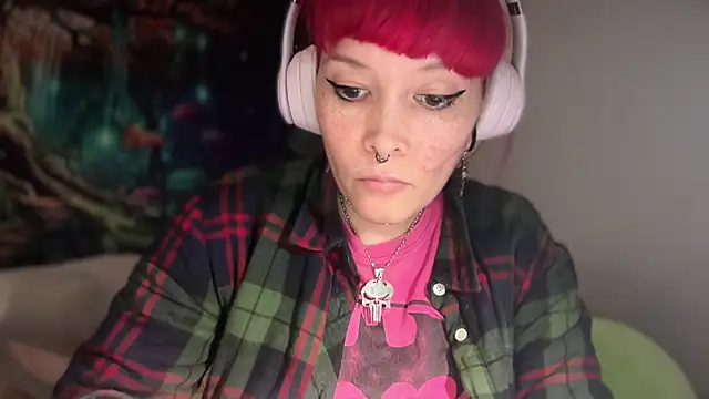 FRRANNKIE online show from May 2026 10:37:02 PM