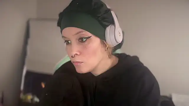 FRRANNKIE online show from March 2026 02:29:02 PM