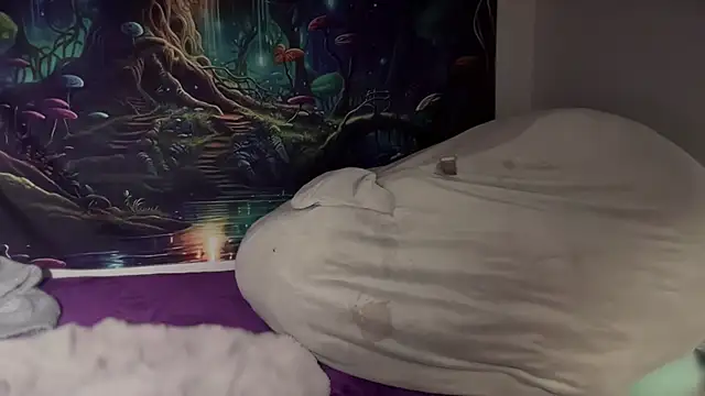 Snapshot of FRRANNKIE chatting on January 2026 08:42:01 AM FRRANNKIE online show from January 2026 08:42:01 AM