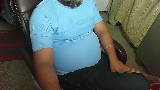 rentarob online show from November 2025 05:13:01 PM