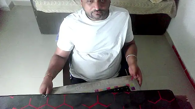 rentarob online show from March 2026 07:04:02 PM