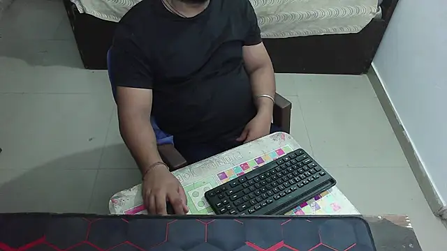 rentarob online show from April 2026 07:07:02 PM