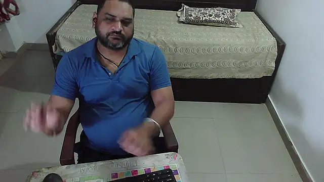 rentarob online show from April 2026 07:58:02 PM