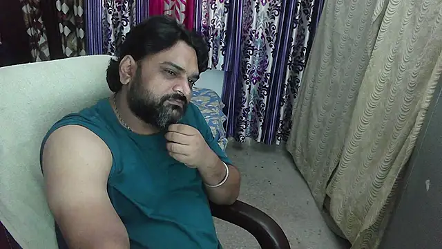 rentarob online show from November 2025 03:45:01 AM