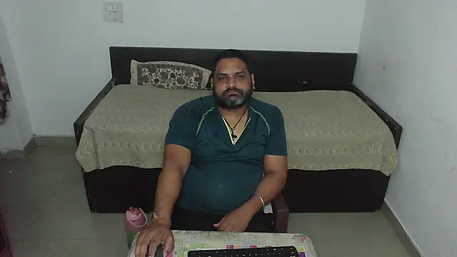 rentarob online show from April 2026 05:39:01 PM