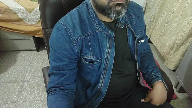 rentarob online show from November 2025 04:52:02 PM