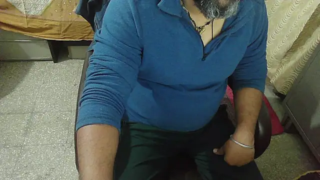 rentarob online show from November 2025 05:46:01 PM