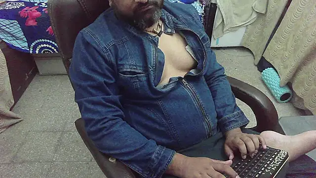 rentarob online show from November 2025 05:24:01 PM