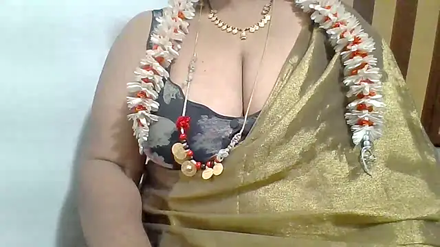 Snapshot of archanatelugu9 chatting on June 2026 05:43:01 PM archanatelugu9 online show from June 2026 05:43:01 PM
