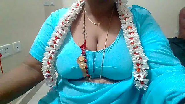 archanatelugu9 online show from November 2025 01:39:02 AM