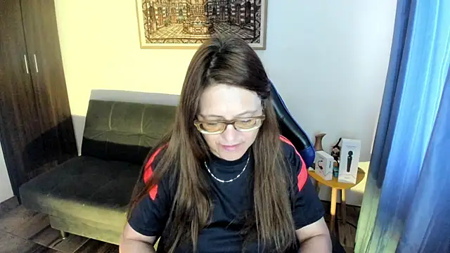 Ivette Shaira online show from April 2026 11:26:01 AM