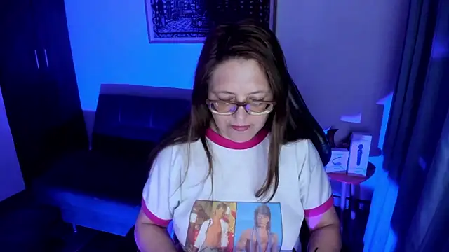 Ivette Shaira online show from March 2026 10:44:01 AM