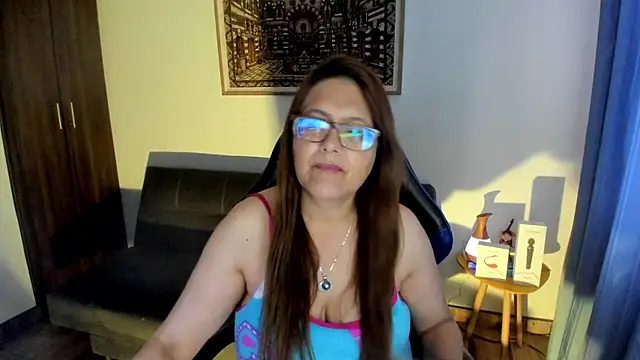 Ivette Shaira online show from April 2026 11:36:02 AM