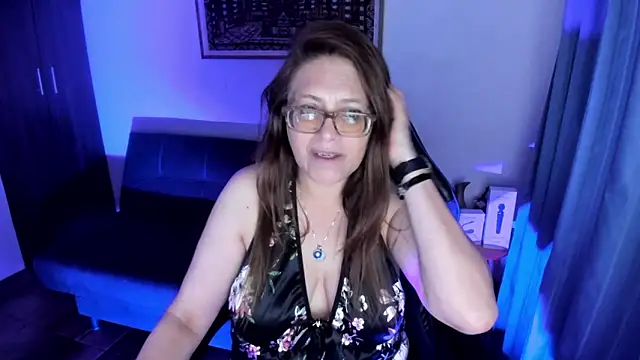 Ivette Shaira online show from March 2026 11:25:01 AM