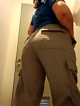 Morenitha-XXX online show from February 2026 06:39:01 PM