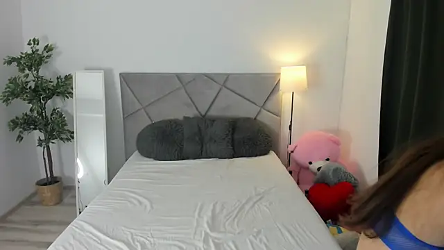 BlueEyesLexy online show from June 2026 06:03:02 AM