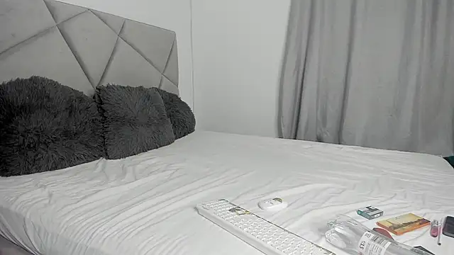 BlueEyesLexy online show from February 2026 05:05:01 AM