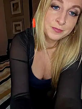 TARA-FUN online show from November 2025 06:23:01 PM