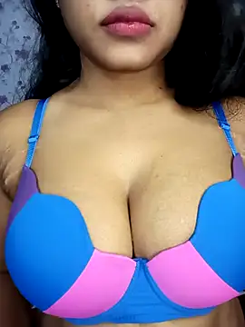 Hotlisa online show from March 2025 04:41:01 AM