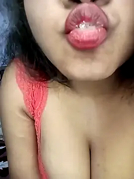 Hotlisa online show from February 2025 03:31:02 AM